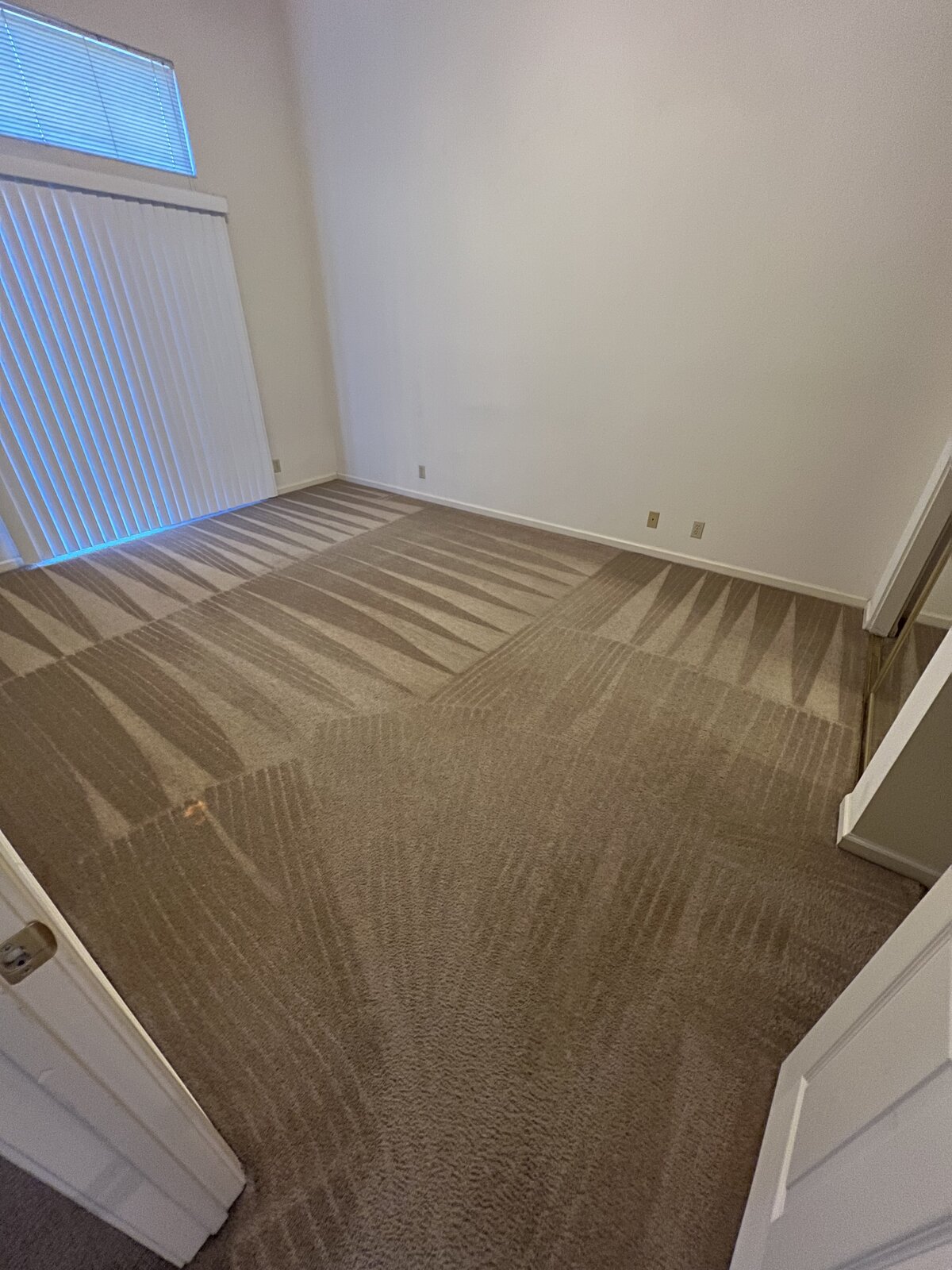 Same carpet fully cleaned by Keep It Clean America